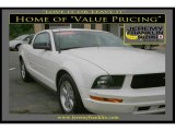 2008 Performance White Ford Mustang V6 Deluxe Coupe #17318133