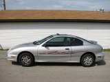 2000 Ultra Silver Metallic Pontiac Sunfire SE Coupe #17696220