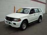 2001 Alpine White Mitsubishi Montero Sport ES #17703350