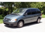 2005 Dodge Caravan SE