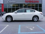 2009 Winter Frost Pearl Nissan Altima 2.5 S #17964000