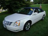 2006 White Lightning Cadillac DTS  #18020532