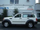 2008 Stone White Dodge Nitro SXT 4x4 #18023304