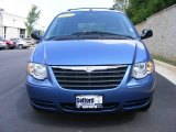 2007 Marine Blue Pearl Chrysler Town & Country Touring #18111554
