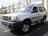 2000 Silver Ice Metallic Nissan Xterra SE V6 4x4 #18234104