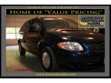 2002 Patriot Blue Pearl Dodge Caravan Sport #18289459