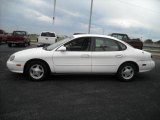 1999 Ford Taurus SE