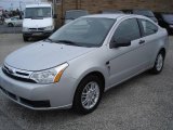 2008 Silver Frost Metallic Ford Focus SE Coupe #18573896