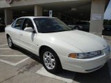 2001 Oldsmobile Intrigue Ivory White