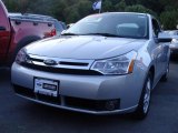 2008 Silver Frost Metallic Ford Focus SES Coupe #18698337