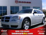 2008 Bright Silver Metallic Dodge Magnum  #18849884