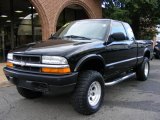 2002 Onyx Black Chevrolet S10 LS Extended Cab #18917439