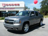 2007 Graystone Metallic Chevrolet Avalanche LS #19000417