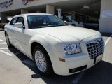 2009 Cool Vanilla White Chrysler 300 Touring #19369354