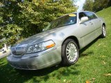 2004 Silver Birch Metallic Lincoln Town Car Signature #19689758