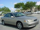 2000 Lexus ES 300 Sedan