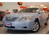 2009 Sky Blue Pearl Toyota Camry LE #20008595