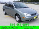 2005 Light Tundra Metallic Ford Focus ZX4 SE Sedan #20138088