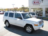 2006 Stone White Jeep Commander Limited 4x4 #20240520