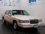 1995 Lincoln Town Car Ivory White Pearl