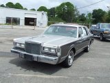 1988 Lincoln Town Car Cartier Data, Info and Specs