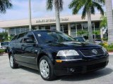 2002 Black Volkswagen Passat GLX Wagon #20596200