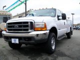 2000 Oxford White Ford F350 Super Duty XLT SuperCab 4x4 Chassis Utility Truck #20730037