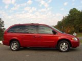 2006 Inferno Red Crystal Pearl Dodge Grand Caravan SXT #21058644