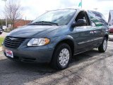 2007 Magnesium Pearl Chrysler Town & Country  #21116249