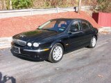2003 Ebony Black Jaguar X-Type 2.5 #21122583