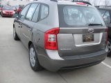 2009 Titanium Gray Kia Rondo LX #21389742