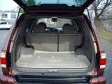 2004 Nissan Pathfinder SE 4x4 Trunk