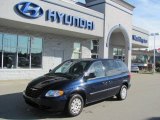 2005 Midnight Blue Pearl Chrysler Town & Country LX #21506633