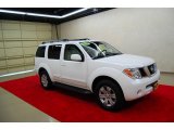 2006 Nissan Pathfinder LE