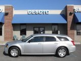 2007 Bright Silver Metallic Dodge Magnum SE #21568117