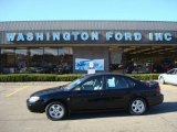 2004 Black Ford Taurus SES Sedan #21629666