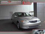 2002 Lunar Mist Metallic Toyota Camry LE #21632147