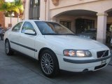 White Volvo S60 in 2001