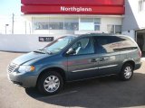 2006 Magnesium Pearl Chrysler Town & Country Touring #2167210