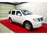 2009 White Frost Nissan Pathfinder LE #21997761