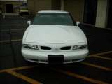 1998 Bright White Oldsmobile Eighty-Eight LS #22155945