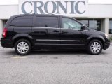 2010 Brilliant Black Crystal Pearl Chrysler Town & Country Touring #22205815