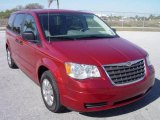 2008 Inferno Red Crystal Pearlcoat Chrysler Town & Country LX #2221898