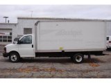 2004 GMC Savana Cutaway 3500 Commercial Moving Truck