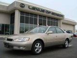 1999 Cashmere Beige Metallic Lexus ES 300 #2294381