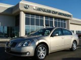 2004 Champagne Mist Metallic Nissan Maxima 3.5 SL #2294309