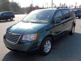 2009 Melbourne Green Pearl Chrysler Town & Country Touring #22992428