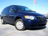 2006 Midnight Blue Pearl Chrysler Town & Country LX #23169586
