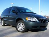 2007 Magnesium Pearl Chrysler Town & Country Touring #23169583