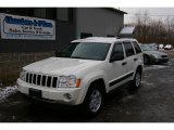 2006 Stone White Jeep Grand Cherokee Laredo 4x4 #23450371